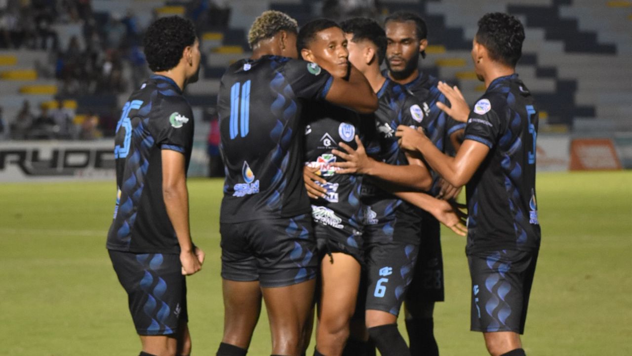 Victoria remontó con goleada al Choloma para hundirlo en la tabla de posiciones