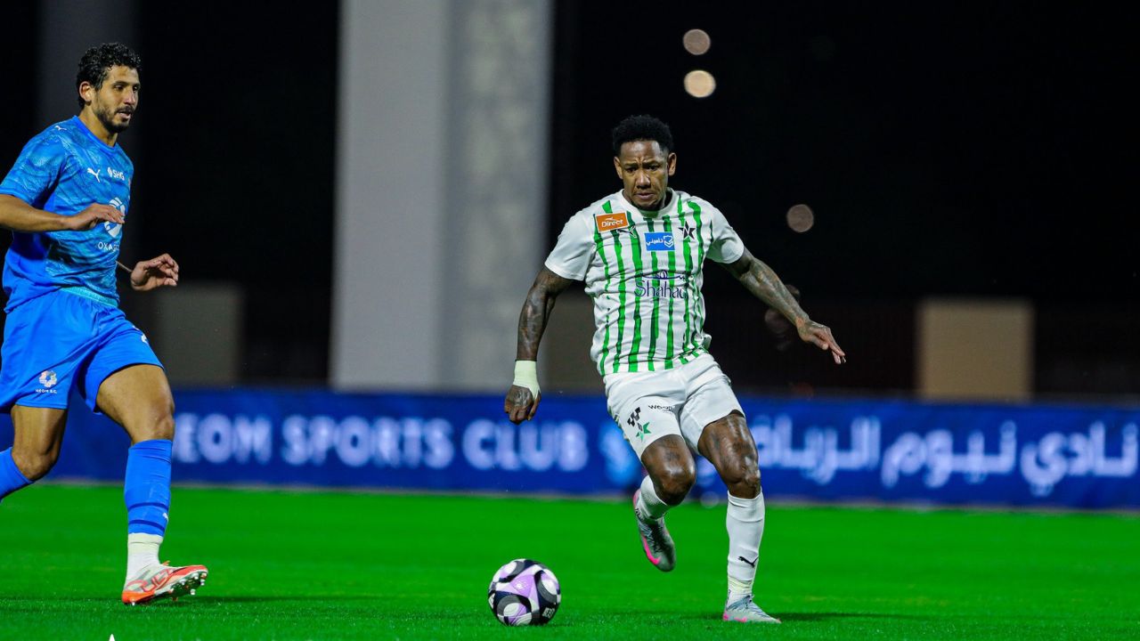 Romell Quioto y Deiby Flores sufren en su regreso a la Liga de Arabia Saudita