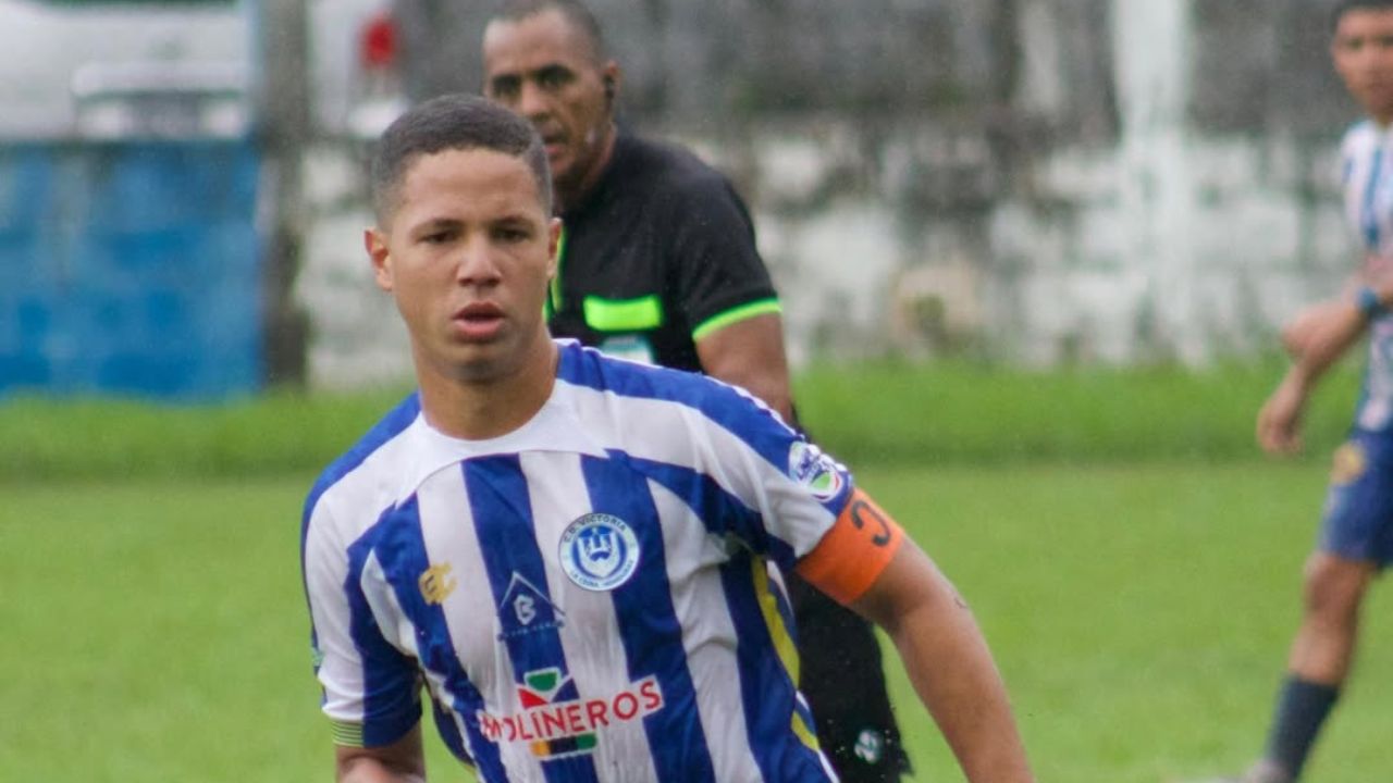 Victoria esconde su crisis y se convierte en finalista en el torneo de reservas