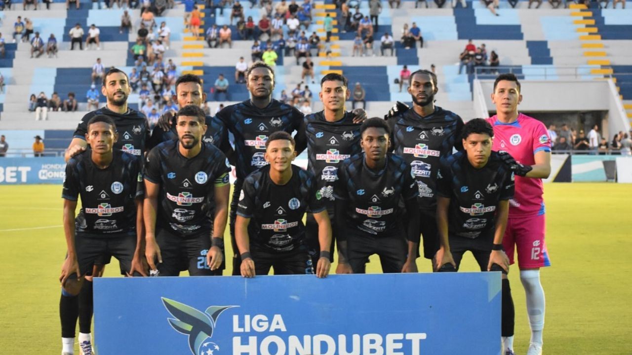 Victoria se olvida se su crisis y confirma amistoso de pretemporada