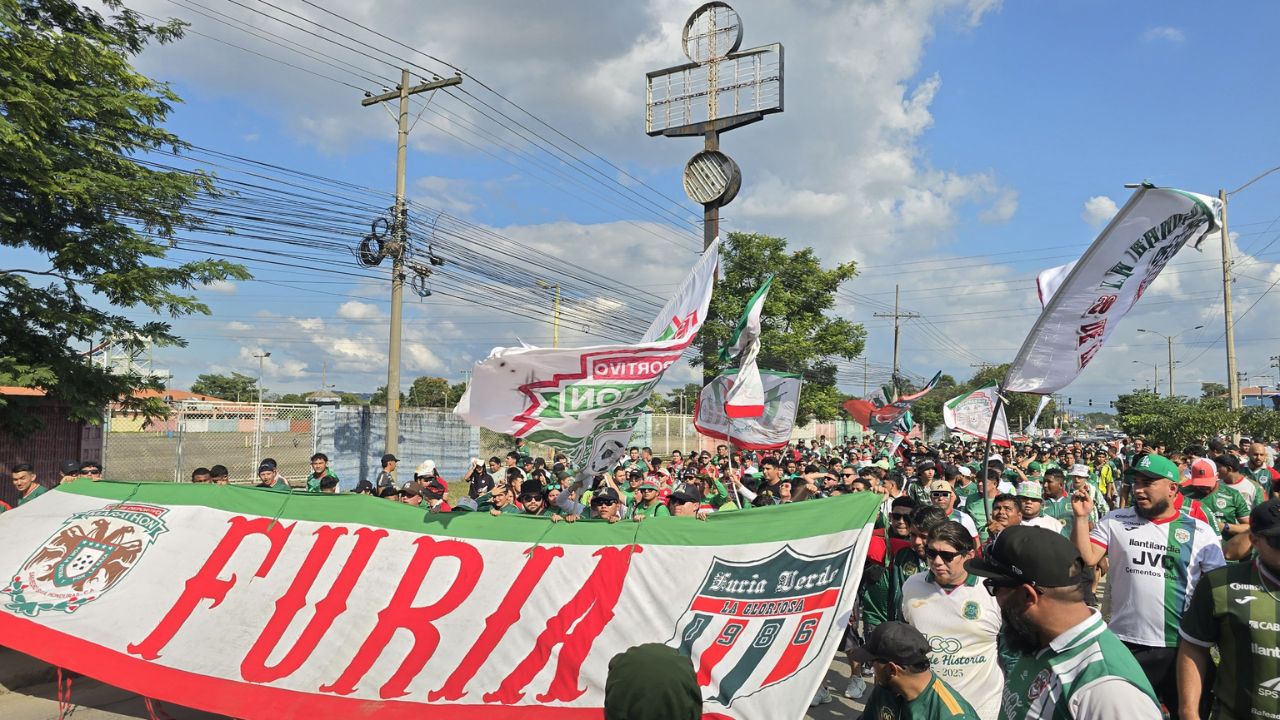 Así fue la llegada de Marathón para disputar la Gran Final del Apertura 2025-2026