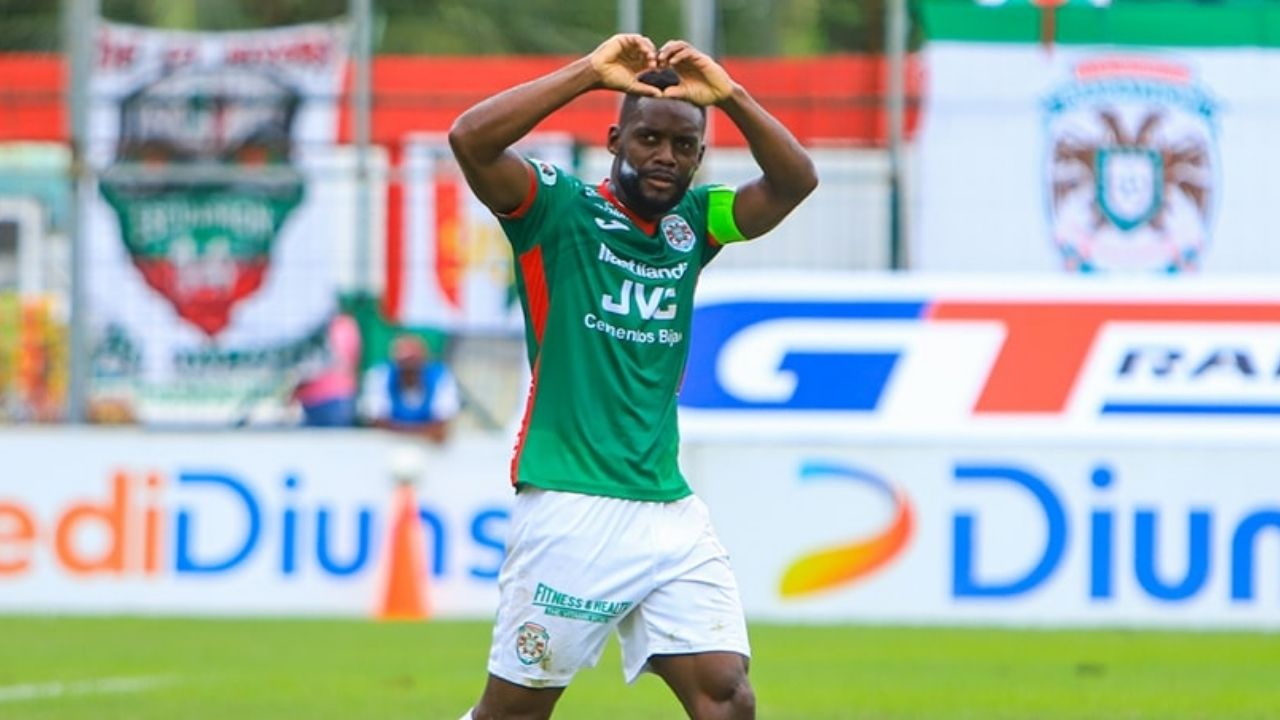 Clayvin Zúniga es anunciado con su nuevo club para el torneo Clausura 2026