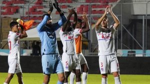 Futbolista del Olimpia sufre fractura a días del arranque del nuevo torneo