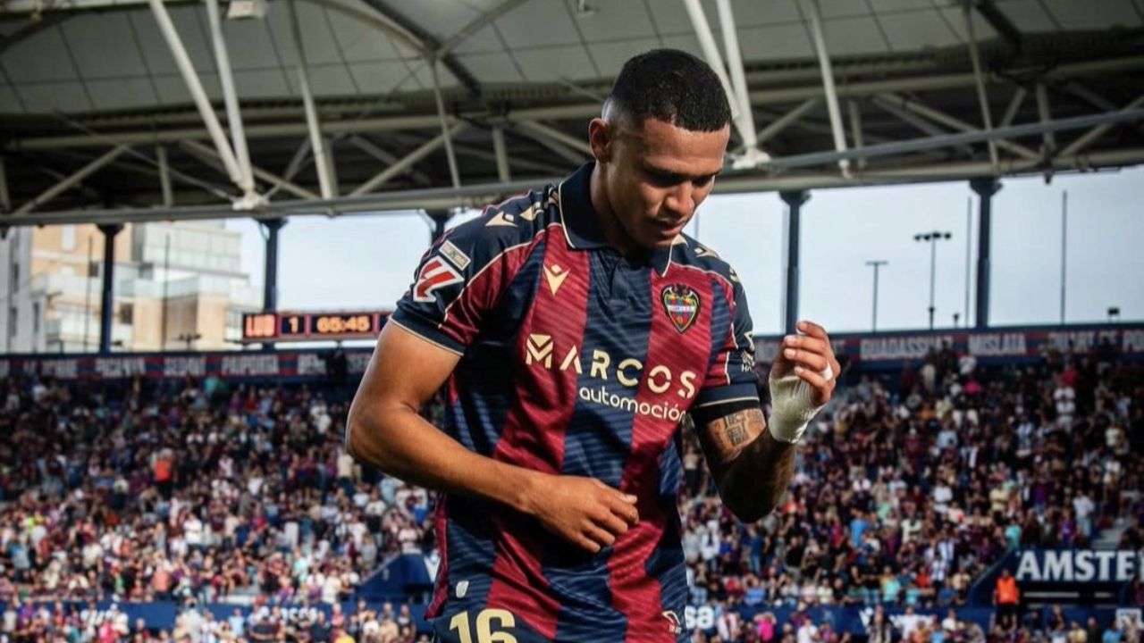 Kervin Arriaga define su futuro en Europa tras interés de la Serie A