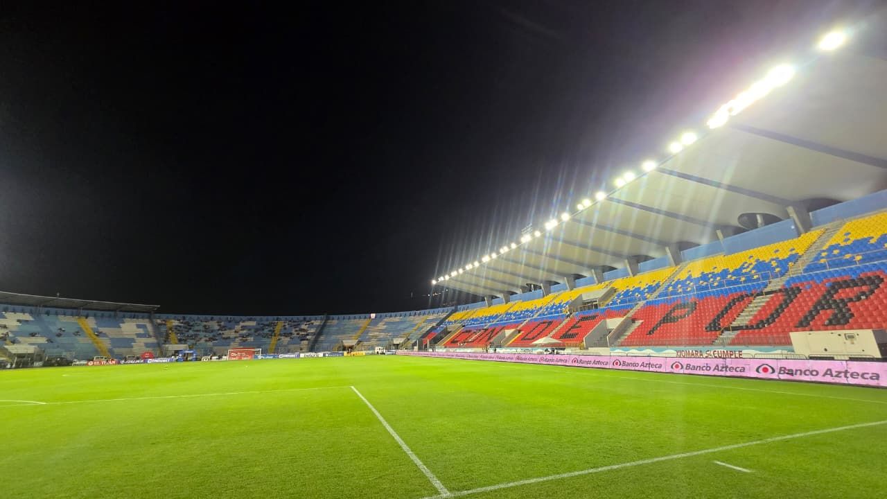 Revelan el motivo por el que se permitió jugar el Olimpia y Génesis sin una torre de alumbrado