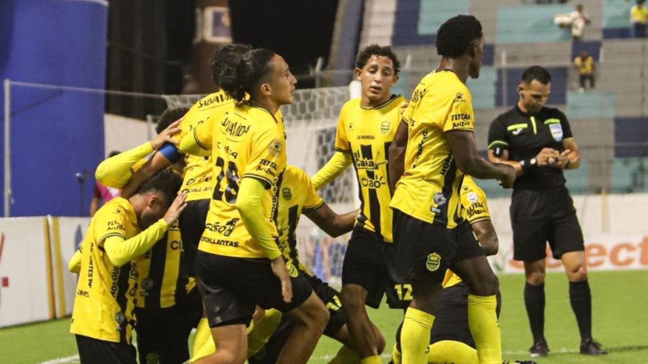 Real España oficializa su primera baja tras el fracaso en el torneo Apertura 2025