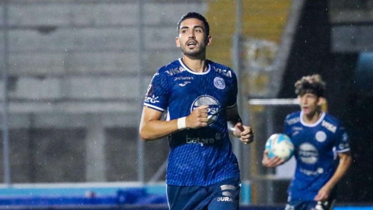 Sebastián Cardozo define su equipo ante inminente salida del Motagua