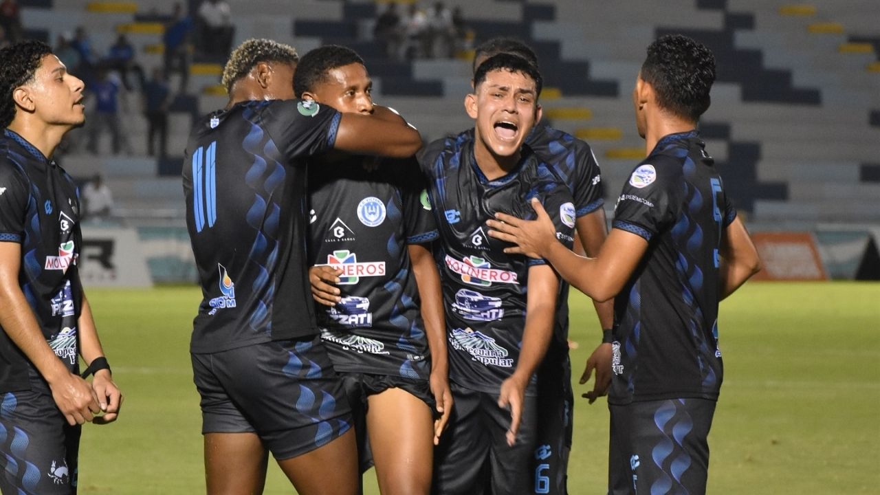 Victoria solventa sus deudas y disputará el Torneo Clausura 2025-2026