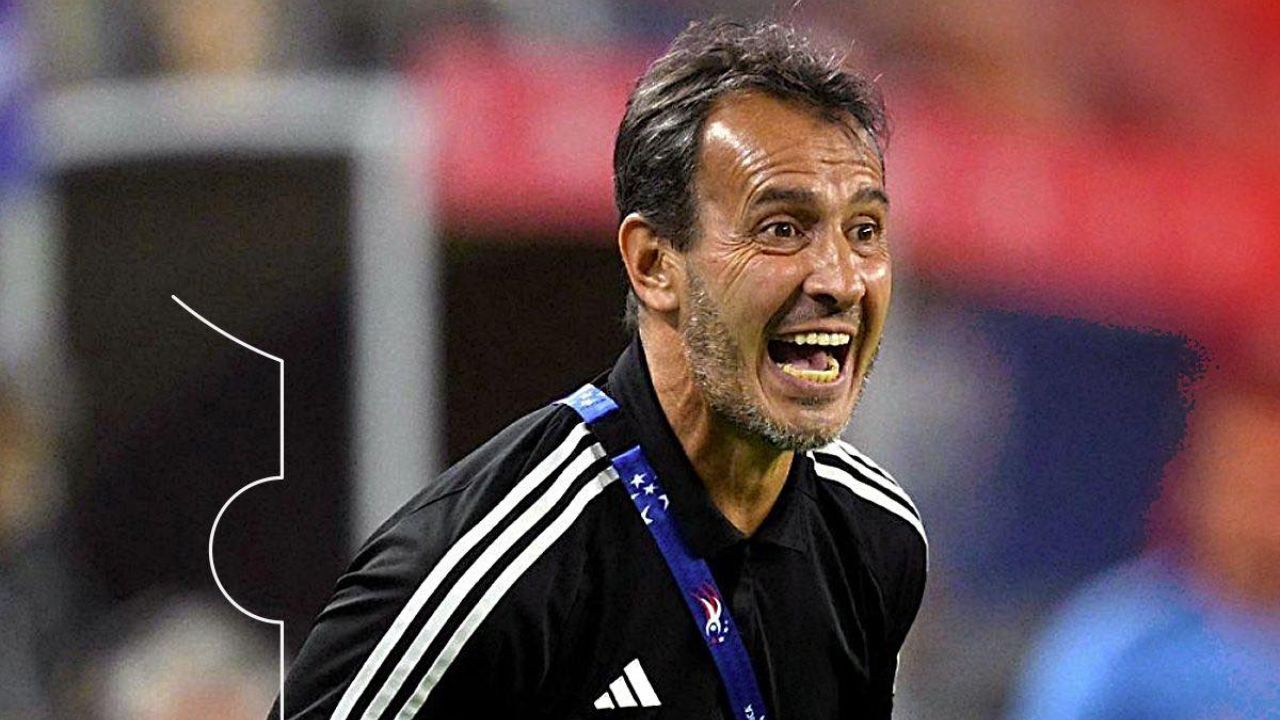 Costa Rica hace oficial la contratación de Fernando Batista como nuevo seleccionador