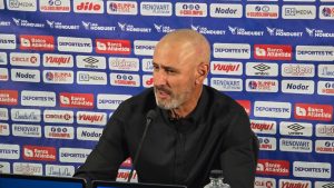 Eduardo Espinel no ve problema en que Olimpia no sea líder