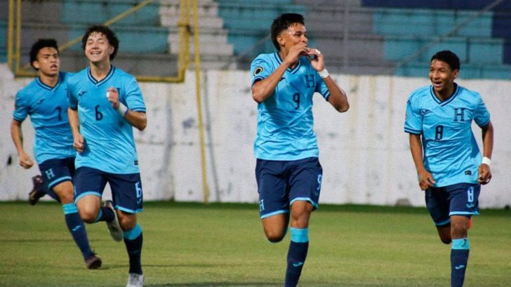 Honduras apela a la garra catracha y remonta ante Guyana en arranque del premundial