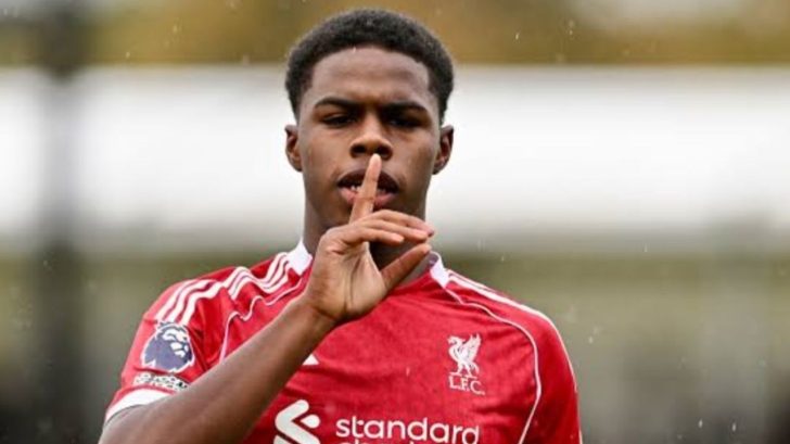 Keyrol Figueroa nominado a jugador del mes en Inglaterra