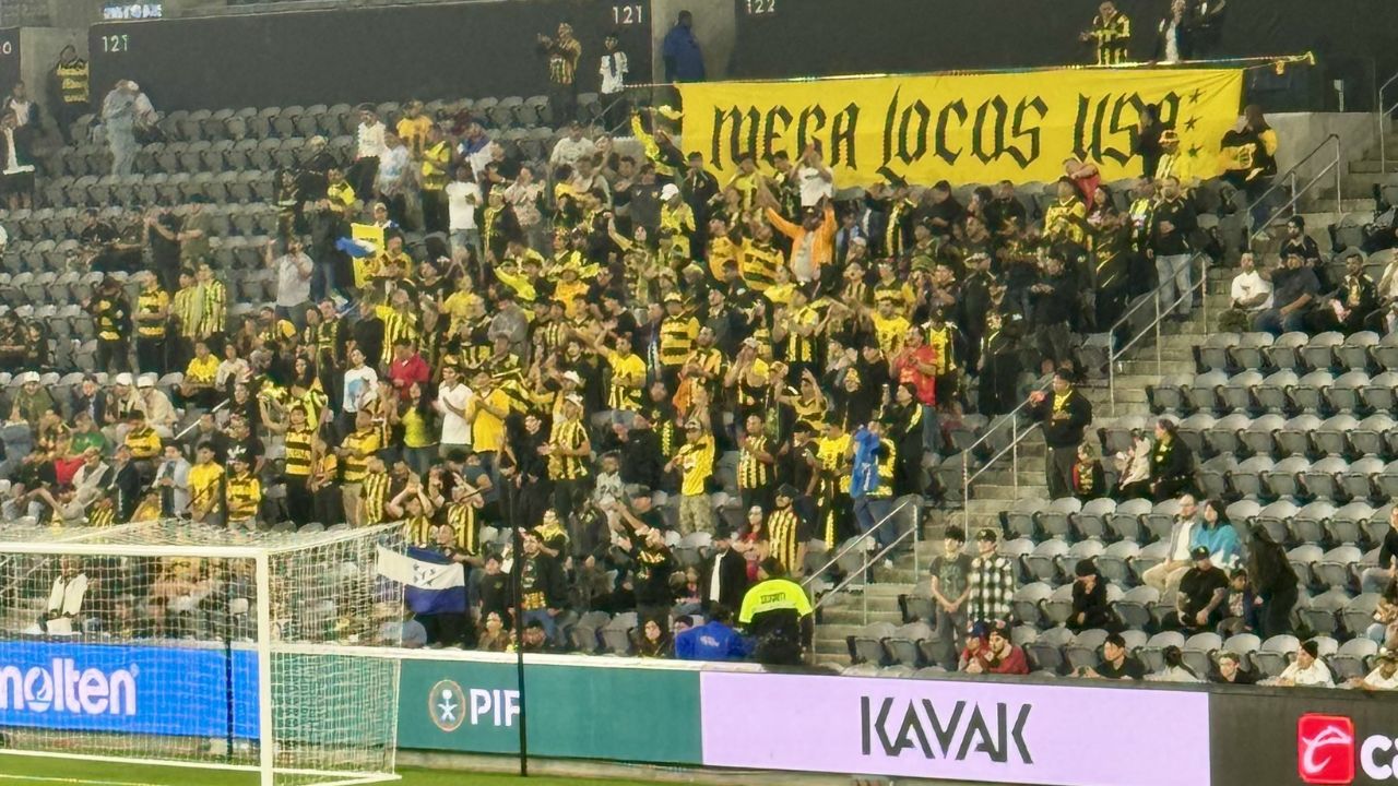 Afición del Real España en Los Ángeles sorprendió a medios de California