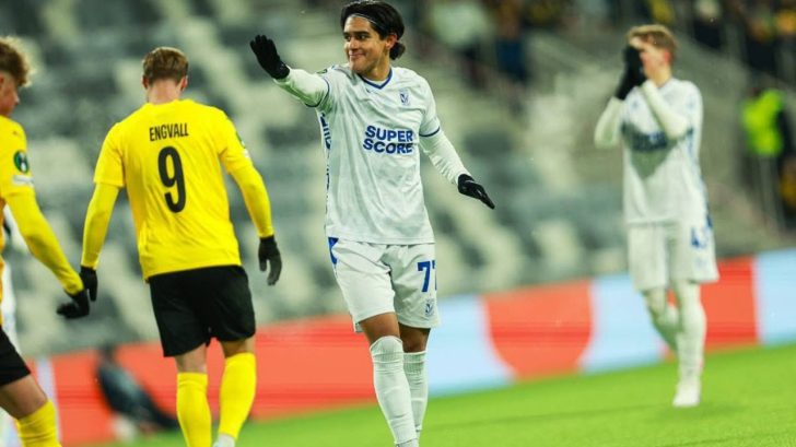 Luis Palma y Lech Poznan sueñan con octavos de final de la UEFA Conference League