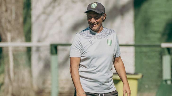 Pedro Troglio recibe nuevos refuerzos en Banfield tras rechazo de Pinto