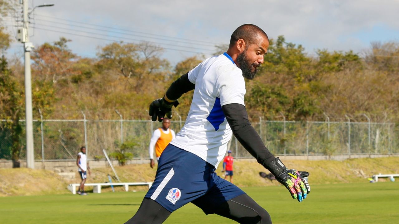 Menjívar entrena con normalidad a dos días del clásico ante Motagua