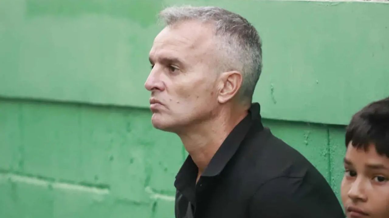 Pablo Lavallén rompe el silencio y reacciona por primera vez tras conocer su castigo