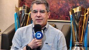 Imagen de Rafael Villeda señala la obligación de Olimpia en su juego vs Motagua