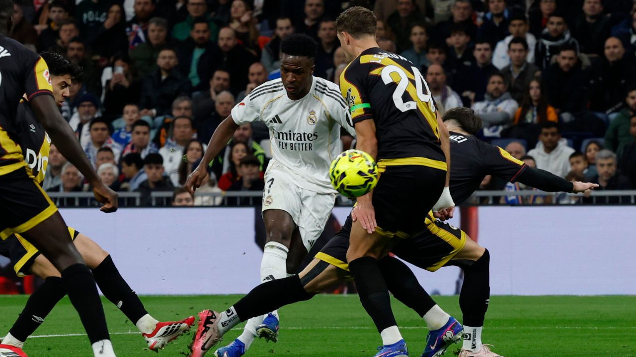 Real Madrid sufrió ante el Rayo Vallecano pero suma de tres en LaLiga