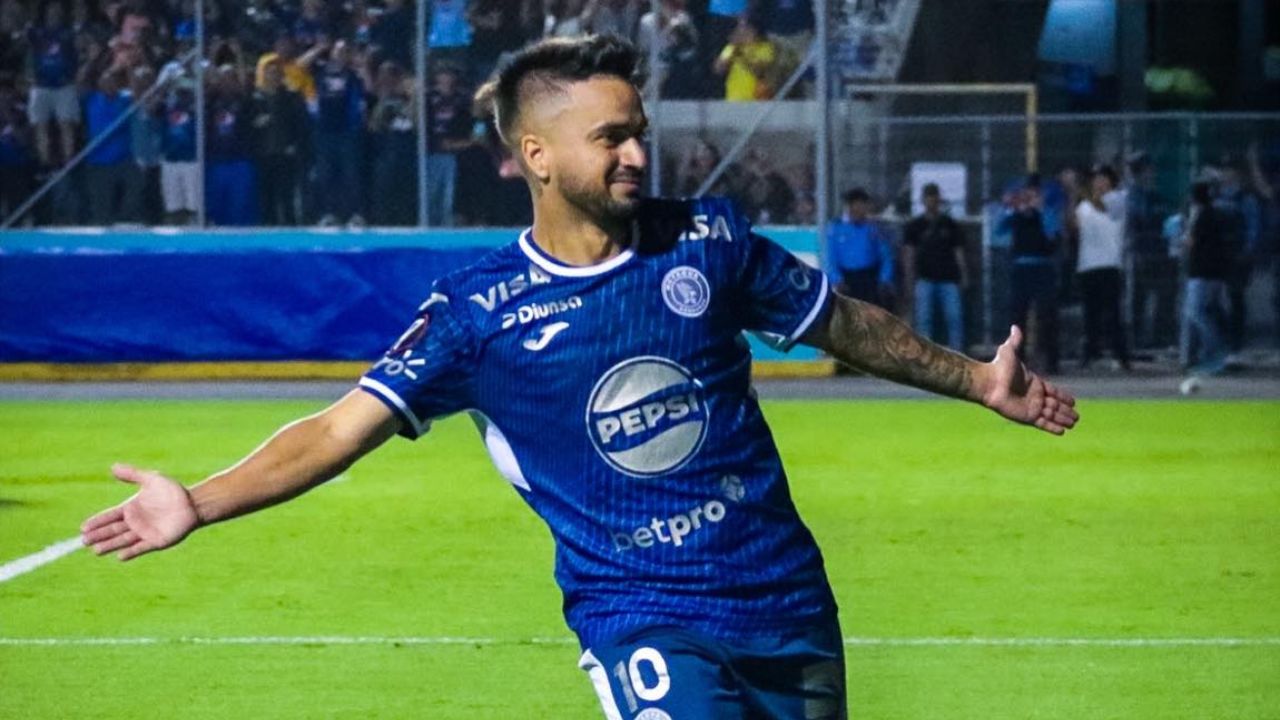 Rodrigo Gómez confirma importante noticia respecto a su futuro