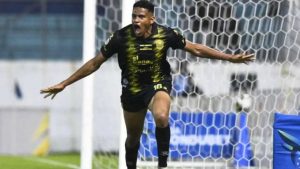 Yeison Moreno se olvida de Honduras y es presentado en Liga de África