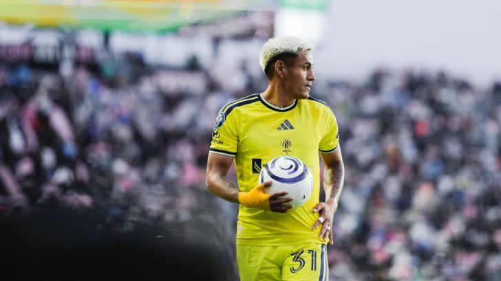 Andy Najar asiste en gol del Nashville vs Orlando City por la MLS