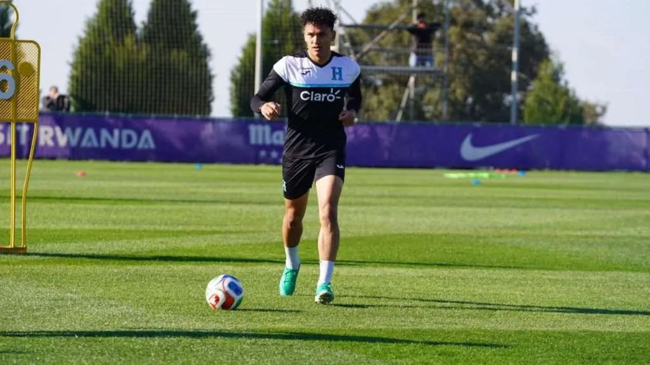 Denil Maldonado abandonó la concentración de la selección de Honduras por emergencia