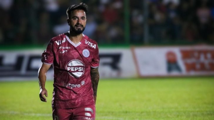 Droopy Gómez sorprende con importante anuncio sobre su futuro con Motagua