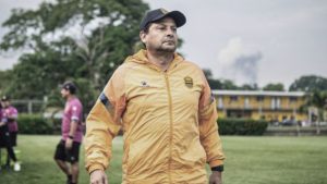 Jeaustin Campos y el problema que enfrenta a días del clásico ante Olimpia