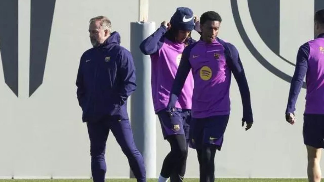 Barcelona anuncia tiempo de baja de Jules Kounde y Alejandro Balde