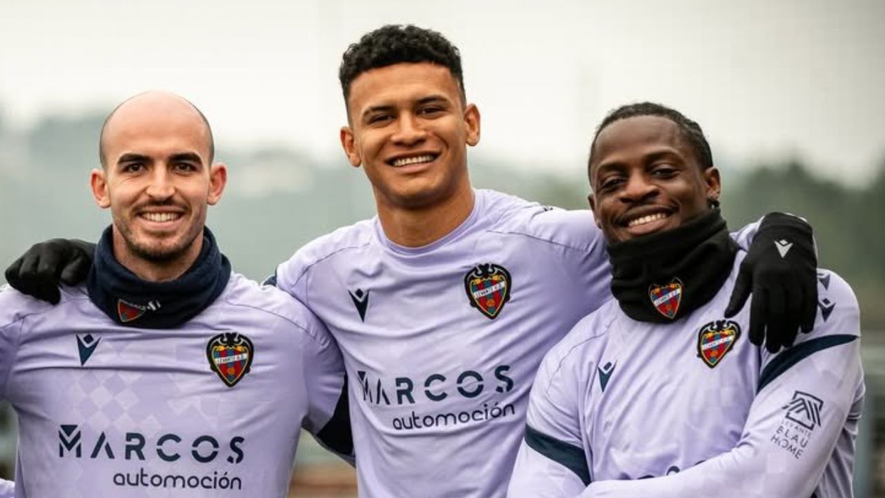 Kervin Arriaga cumple sanción y se reporta para pelear la permanencia con Levante