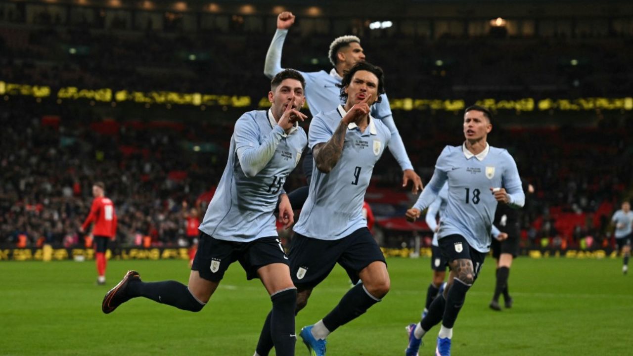 Uruguay rescató el empate ante Inglaterra, goles, resumen y resultado en Wembley
