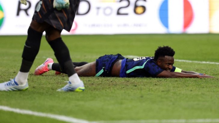 Lo que se informa sobre el estado de Vinicius Jr y que alerta al Real Madrid