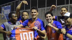 Roberto Moreira comparte sus sensaciones tras alcanzar 100 goles en Liga Nacional