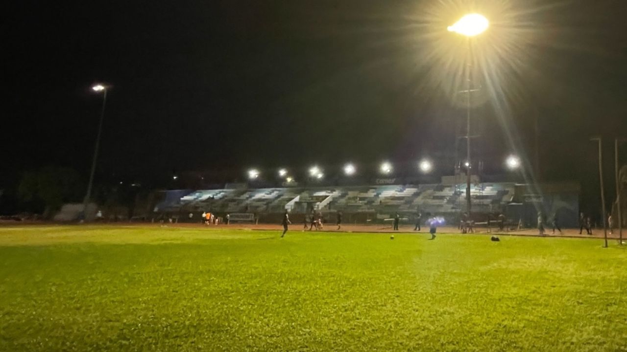 Condepor mejora la iluminación de estadio Olímpico en Tegucigalpa