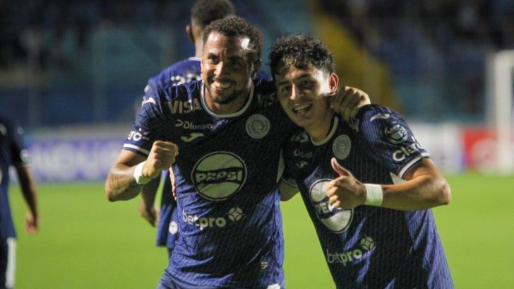 Motagua golea a Génesis y mantiene la pelea con Real España por el liderato