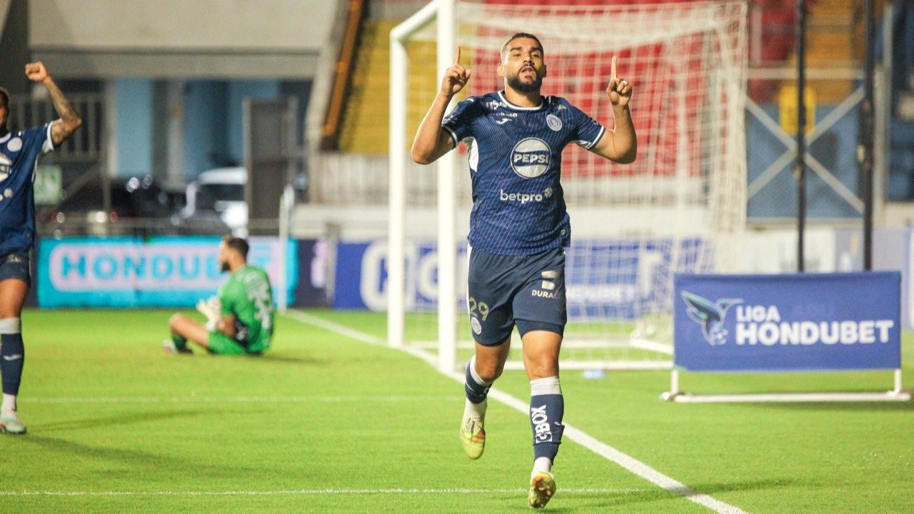 Motagua le remontó al Juticalpa y no suelta la punta de la tabla de posiciones