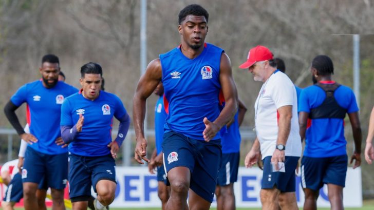 Olimpia conoce cual sería una de sus primeras altas para el próximo torneo