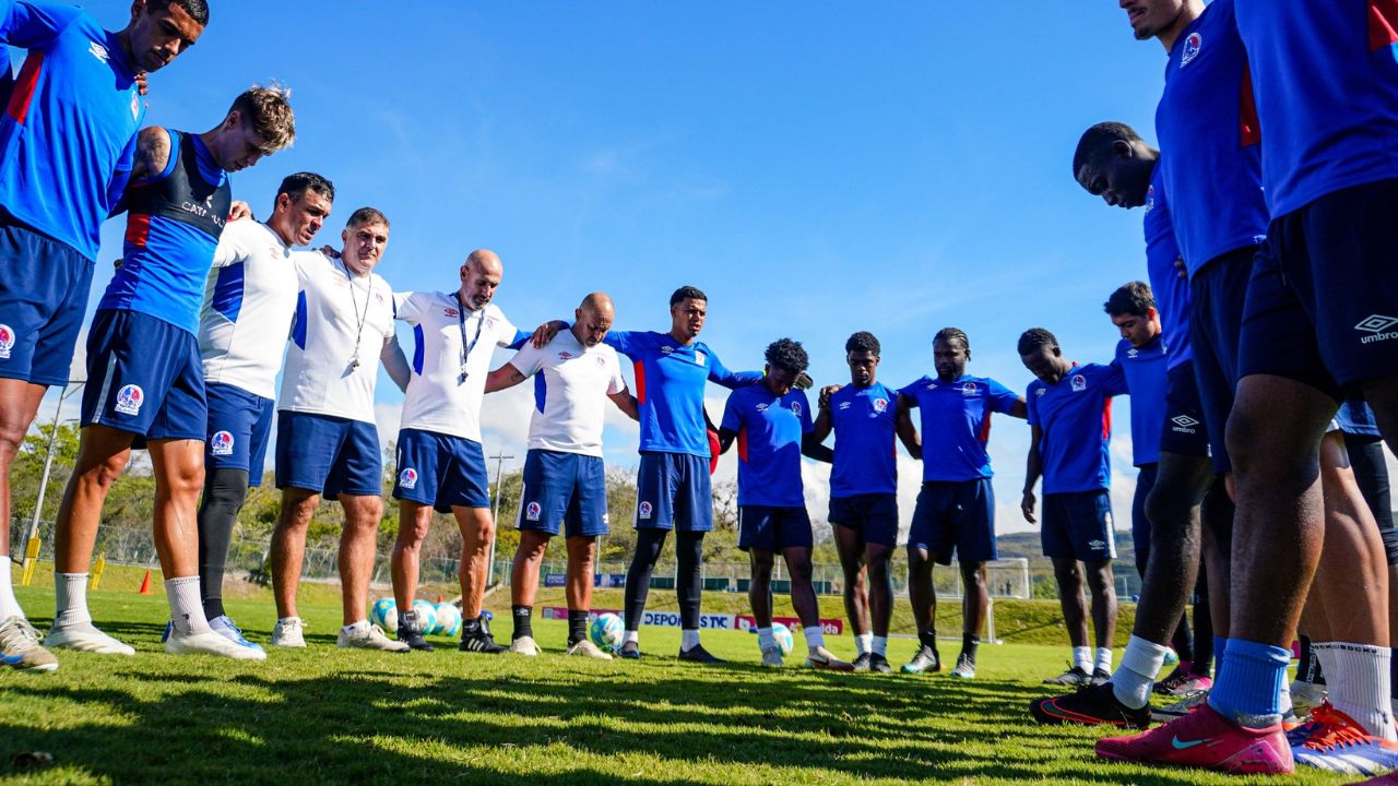 Olimpia toma decisión tras el castigo por incidentes por pelea entre barras