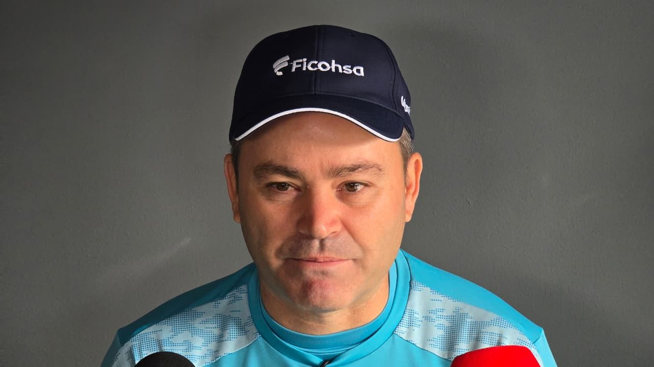 Javier López discrepa con Jeaustin Campos y su opinión del FVS