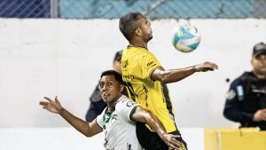 Imagen de Real España hace la heroica y rescata empate ante Juticalpa para mantener el liderato