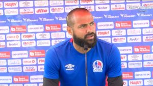 Edrick Menjívar con autocrítica tras derrota ante Real España y responde a polémicas del FVS