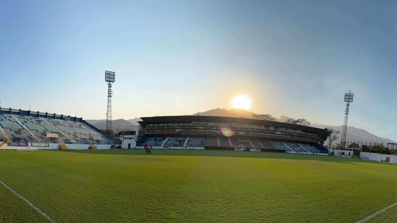 Muestran cómo luce la grama del estadio Morazán previo al Marathón vs Olimpia