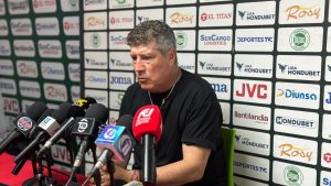 Hugo Viegas felicita al Real España pero regaña a los jugadores expulsados