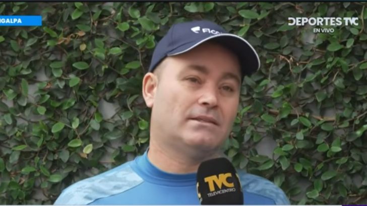 Javier López felicita al Real España por su liderato y habla de su grupo en la triangular