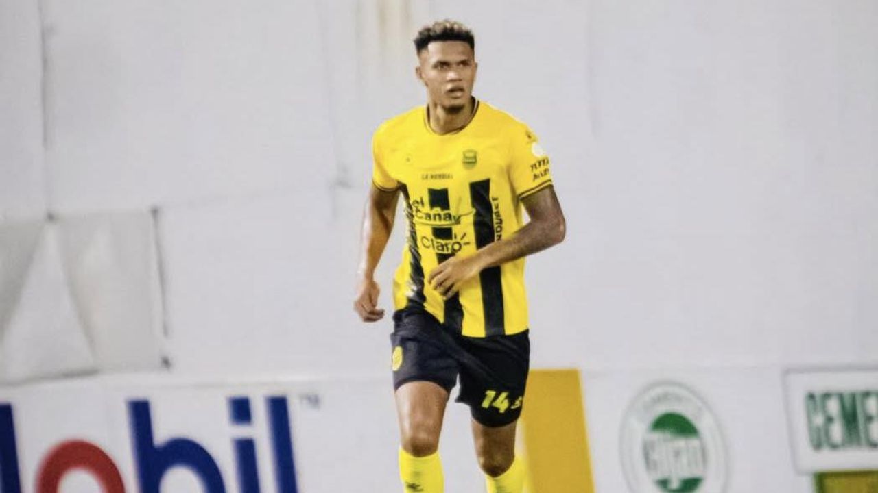 Olimpia rechazaría propuesta de Real España por Jack Baptiste y Espinel cuenta con él
