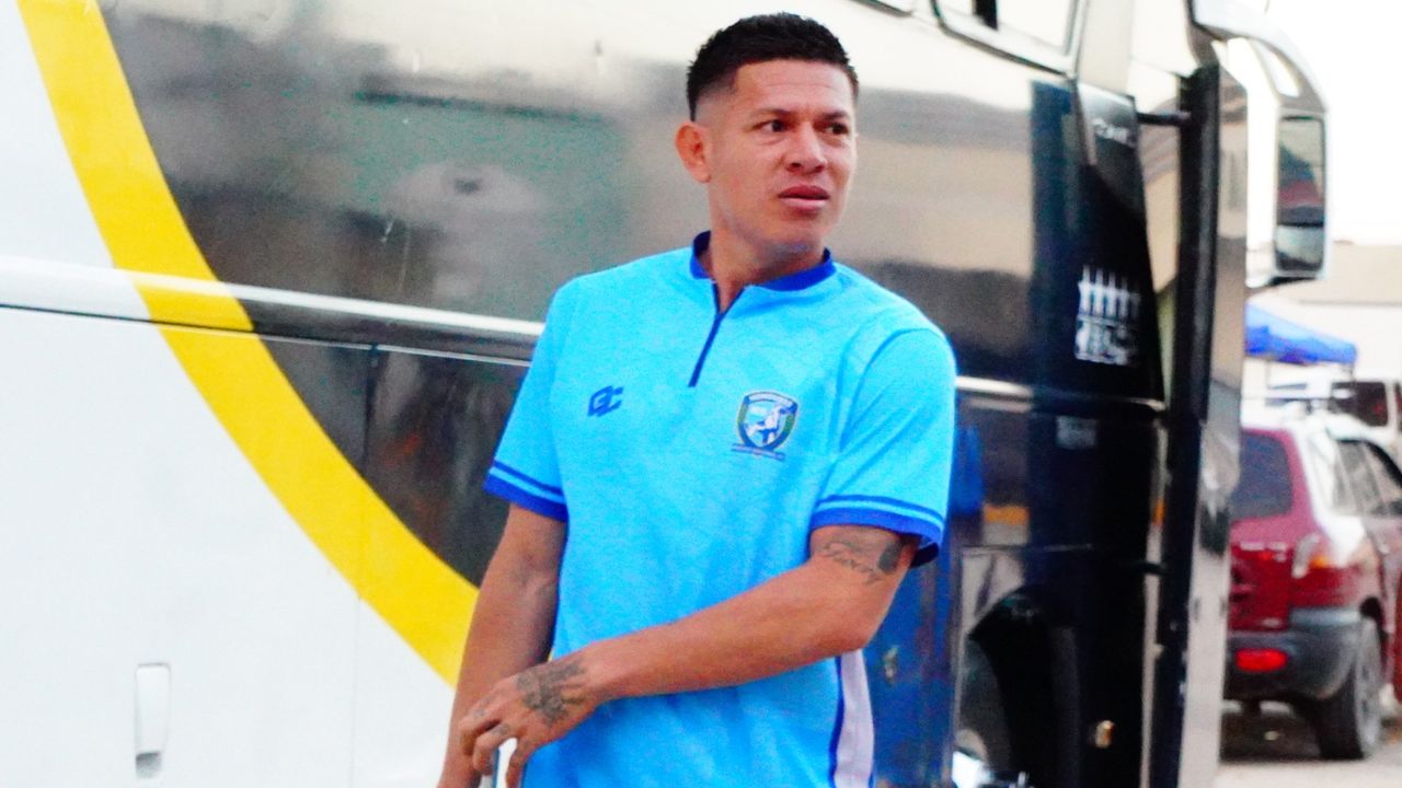 Jonathan Paz se olvida de Génesis PN y jugará con otro club el Apertura