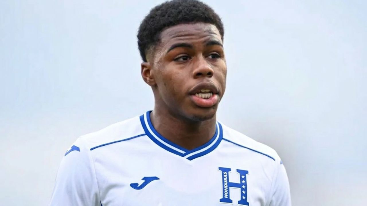 Keyrol Figueroa elige representar a la Selección de Honduras