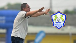 Olancho FC hace oficial la salida de su DT Jhon Jairo López
