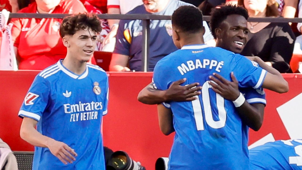 Real Madrid triunfa en Sevilla con un polémico gol y susto de Vinicius